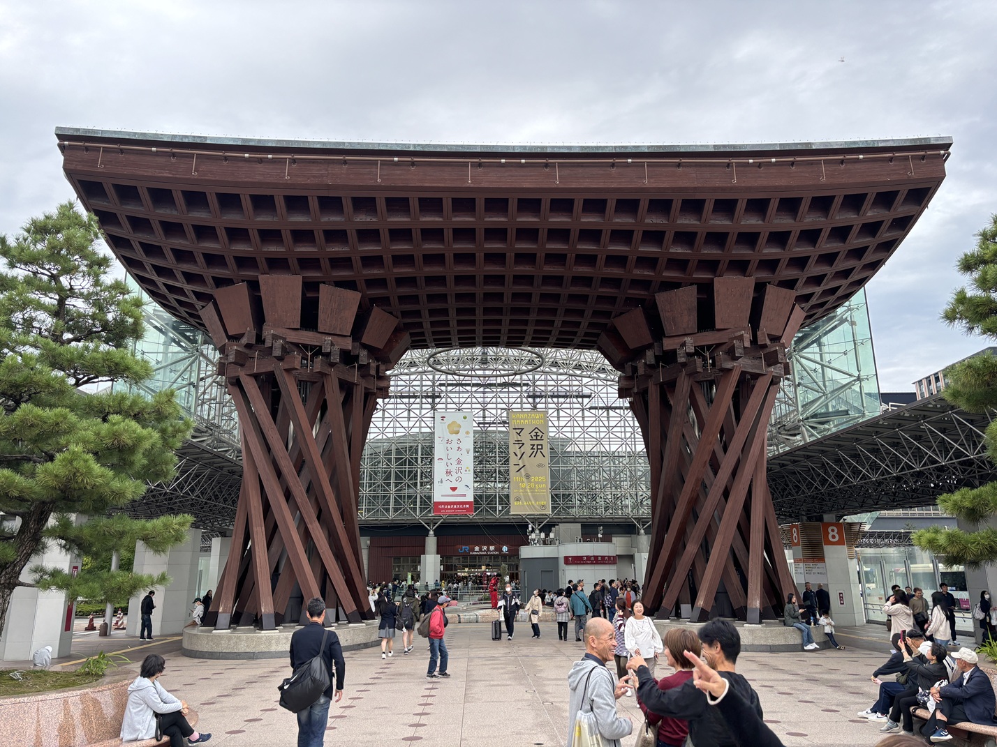 金沢駅