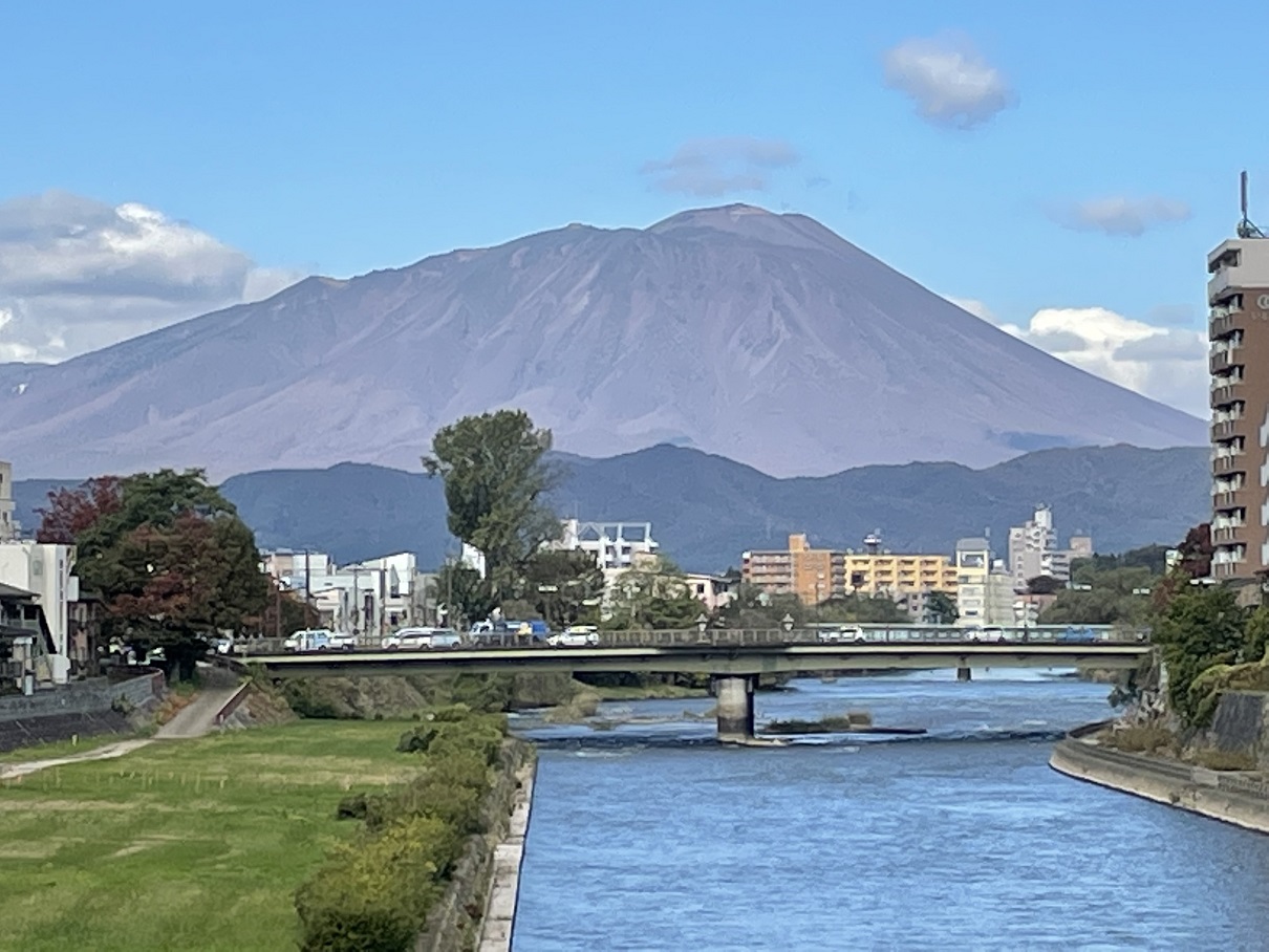 岩手山